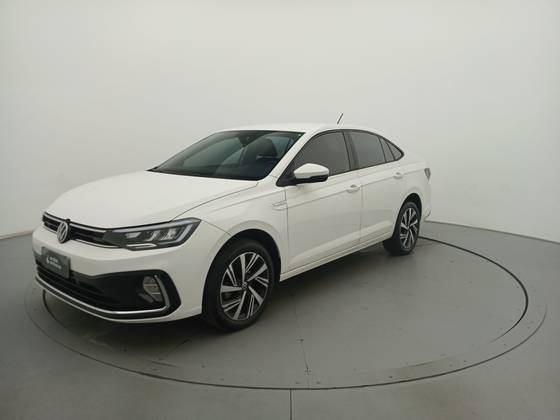 VOLKSWAGEN VIRTUS 1.0 200 TSI HIGHLINE AUTOMÁTICO